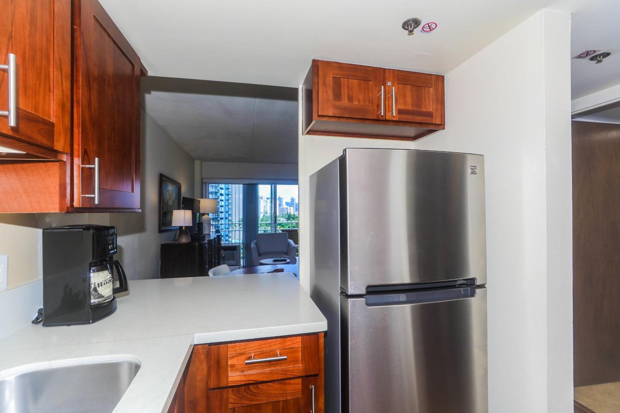 Apartment Ilikai Tower 701 View 1br *